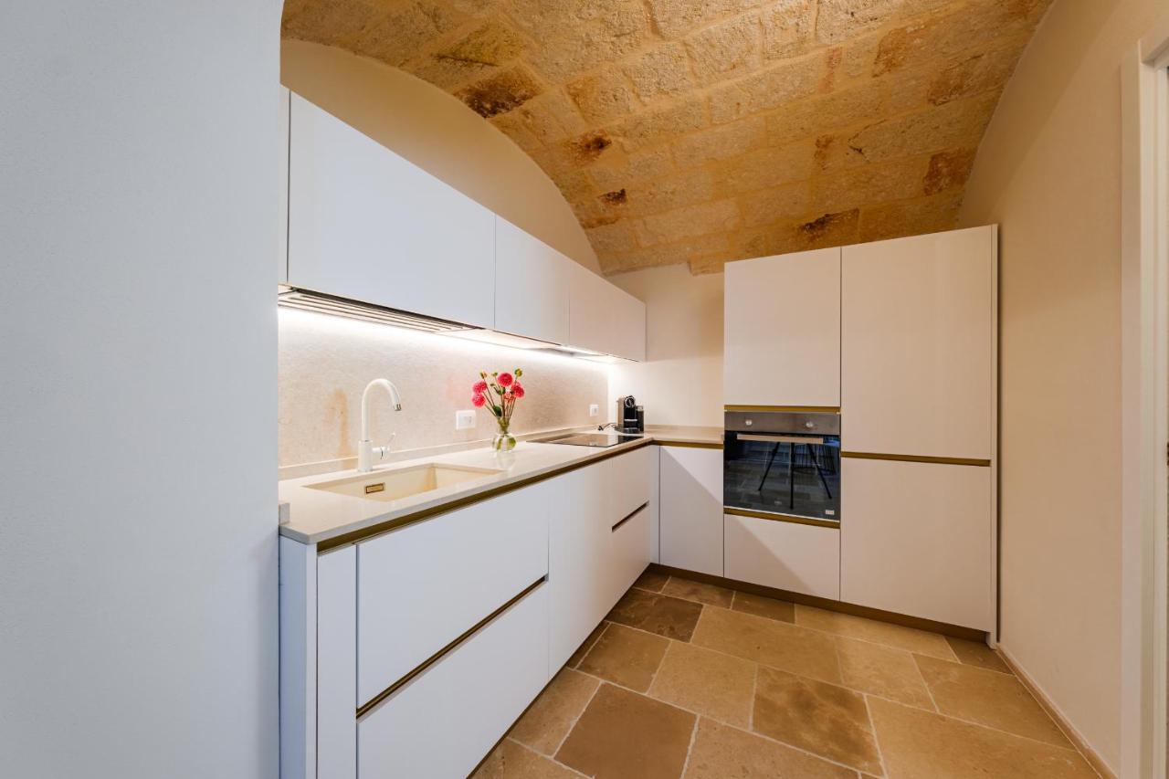 Helloapulia Charming Palazzo Clemente - Self-Catering Suites With Aircondition Monopoli Exteriör bild