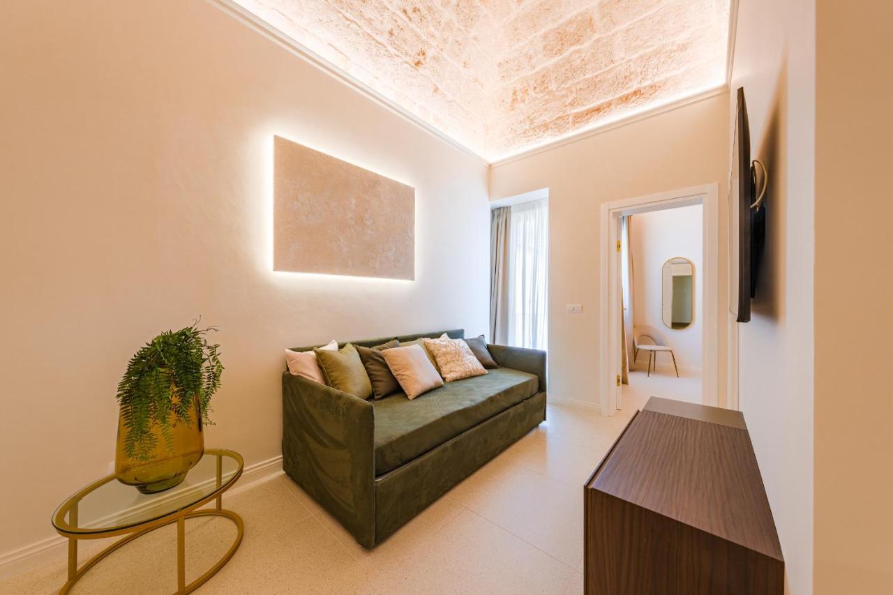 Helloapulia Charming Palazzo Clemente - Self-Catering Suites With Aircondition Monopoli Exteriör bild