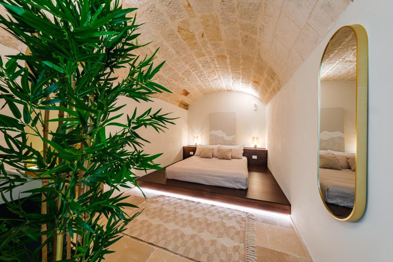 Helloapulia Charming Palazzo Clemente - Self-Catering Suites With Aircondition Monopoli Exteriör bild